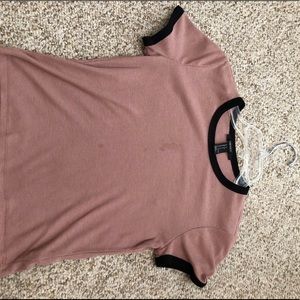 Soft pink cropped shirt